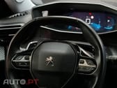 Peugeot 2008 1.5 BlueHDi Allure EAT8