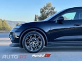 Porsche Macan Electric 4