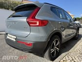 Volvo XC40 2.0 B3 Plus Dark