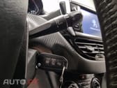 Peugeot 2008 1.2 PURETECH STYLE