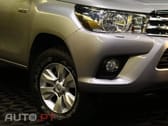 Toyota Hilux 2.4 D-4D 4WD Tracker