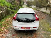 Volvo V40 2.0 D3 R-Design