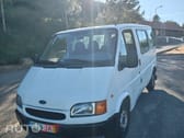 Ford Transit 120 VAN TD 85cv (9 Lugares)