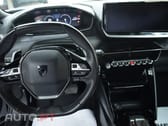 Peugeot 2008 1.2 PureTech Allure EAT8