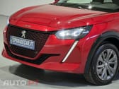 Peugeot E-208 50 kWh Style