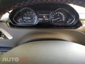Peugeot 208 Puretech Turbo GT line