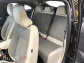 Mazda MX-30 e-Skyactiv First Edition Modern Confidence