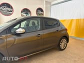 Peugeot 208 1.6 BlueHDi Style