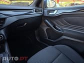 Ford Focus 1.0 EcoBoost Hybrid ST-LINE