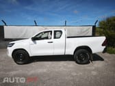 Toyota Hilux 2.4 D-4D 2WD CE CM 3L