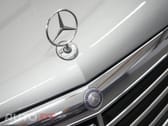 Mercedes-Benz E 220 CDi Avantgarde BlueEfficiency Auto