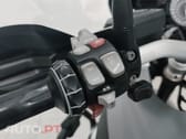 BMW R .
