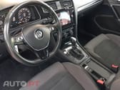 Volkswagen Golf 1.5 eTSI R-Line DSG