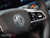 MG HS Luxury