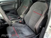 Volkswagen Golf 2.0 TSI GTI Performance