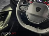 Peugeot 2008 1.2 PureTech Style