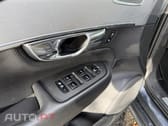 Volvo XC90 2.0 D4 R-Design