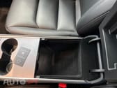 Tesla Model 3 Stander 