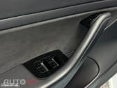 Tesla Model 3 Tração Traseira