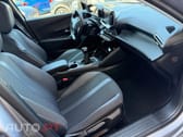 Peugeot 2008 1.2 PureTech Allure Pack