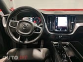 Volvo XC60 2.0 B4 R-Design Geartronic