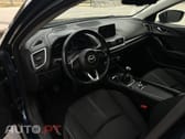 Mazda 3 1.5 Sky-D Excellence Navi