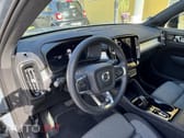 Volvo XC40 2.0 B3 Plus Dark