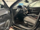Peugeot 208 1.2 Hybrid Allure e-DCS6