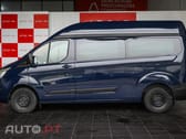 Ford Transit Custom Adaptada p/ 3 cadeiras de rodas