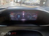 Peugeot 2008 1.2 Hybrid Allure e-DCS6