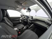 Peugeot E-2008 50 kWh Allure Pack
