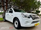 Isuzu D-Max .