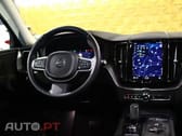Volvo XC60 2.0 B4 Momentum