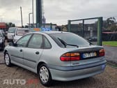 Renault Laguna 1.8 Expression