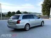 Toyota Avensis 2.0 D4D Sol