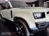 Land Rover Defender 2.0 P300e 110 AWD Trophy Edition Deep Sandglow