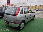 Opel Corsa 1.2 16V Confort