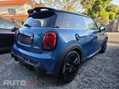 MINI Cooper John Cooper Works Auto Desportiva