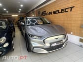 Ford Mustang Mach-E AWD PREMIUM