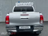 Toyota Hilux 2.4 D-4D 2WD CD Tracker