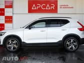 Volvo XC40 1.5 T2 Plus Dark Auto