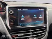 Peugeot 2008 1.2 e-VTi Style