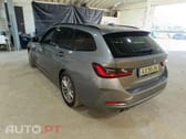BMW 330 e Touring Auto