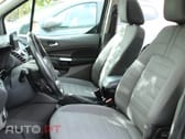 Ford Tourneo Grand 1.5 TDCi Titanium