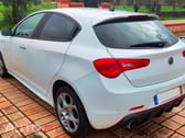 Alfa Romeo Giulietta 1.6 JTDM-2 Sport 120cv / 185€ mês
