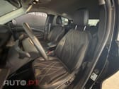 Ford Mustang Mach-E 75.7 kWh Base