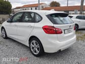 BMW 218 i Auto