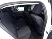 Peugeot E-208 50 kWh Allure Pack