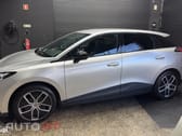 MG MG4 77 kWh Extended Range Luxury