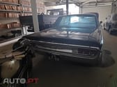 Chrysler New Yorker / Fifth Avenue